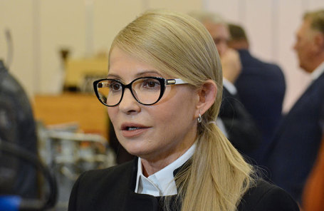 Всіх основних кандидатів, окрім чинного глави держави, можна запідозрити в проросійських настроях, вважають аналітики   Юлія Тимошенко