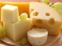 Дієтичні сорти сиру, придатні для вживання під час активного зниження ваги, не повинні містити зайвого жиру, і великої кількості казеїну