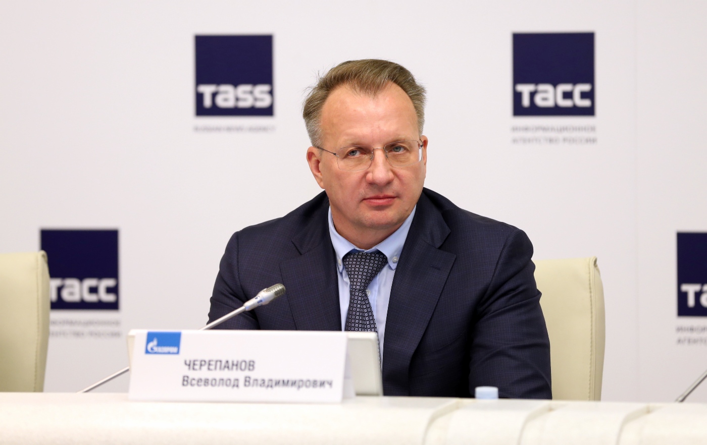 На питання, що стосується проекту розробки Тамбейське групи родовищ, член правління Газпрому Всеволод Черепанов
