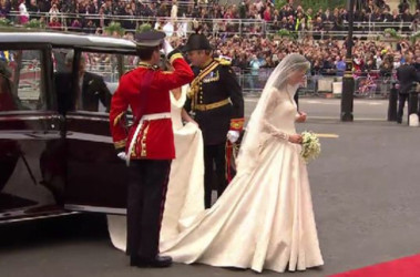 29 квітня 2011, 13:01 Переглядів:   У Вестмінстерському абатстві в Лондоні розпочалася церемонія вінчання британського принца Вільяма і його нареченої Кейт Міддлтон