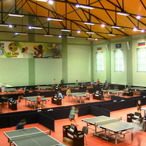 Просто шикарним можна вважати і спортивний комплекс СНУ в Луцьку, який дуже зручний для багатьох видів ігрових змагань, в тому числі і для настільного тенісу