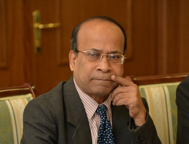 Арун Моханти (Індія), професор, Голова Центру з вивчення Росії і країн Центральної Азії Школи Міжнародних досліджень Університету ім