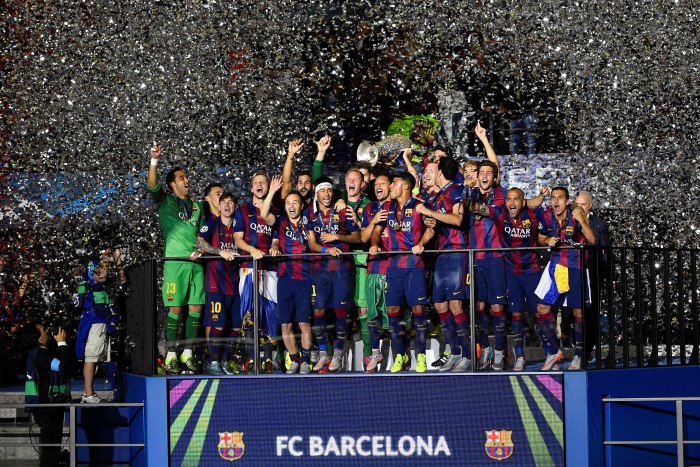Каталонському клубу вдалося виграти головний клубний турнір Європи в п'ятий раз у своїй історії   Барселона святкує перемогу в Лізі чемпіонів   Фото: Reuters   Москва