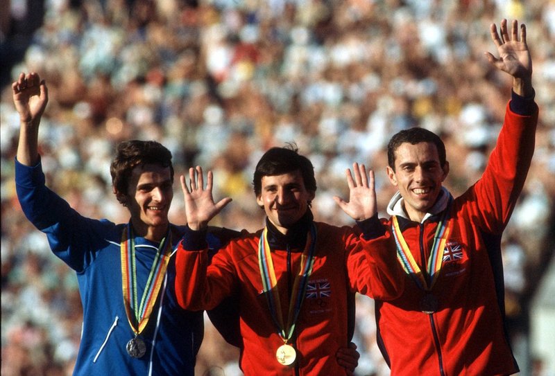 Серед тих, хто втік до Москви як нейтрал, був і нинішній президент ІААФ   Себастьян Кое   , Який виграв у 1980-му срібло і золото на 800 та 1500 метрів відповідно